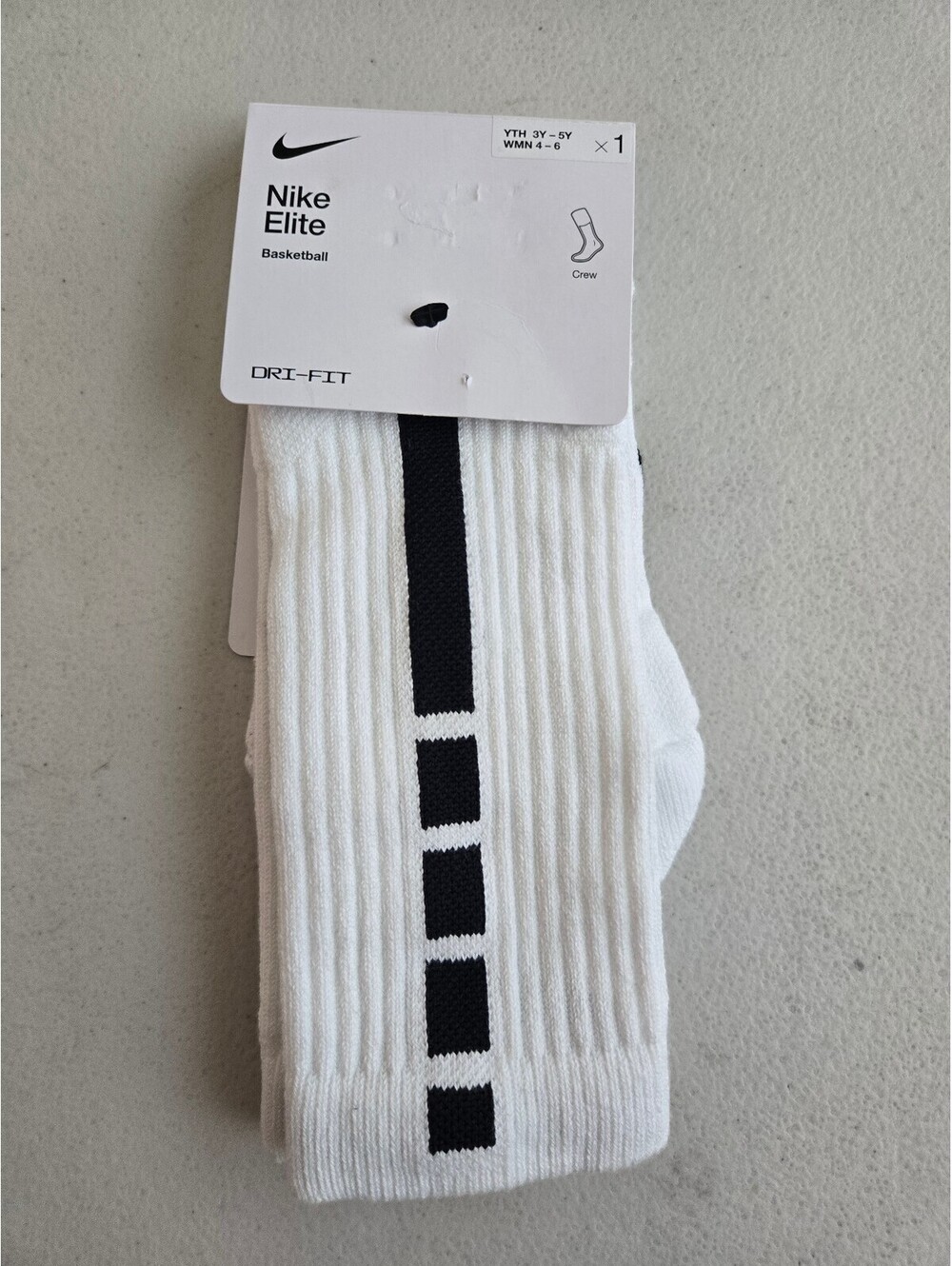 NEW Nike Elite Basketball Crew Socks White Black Dri-FIT Youth 3Y-5Y